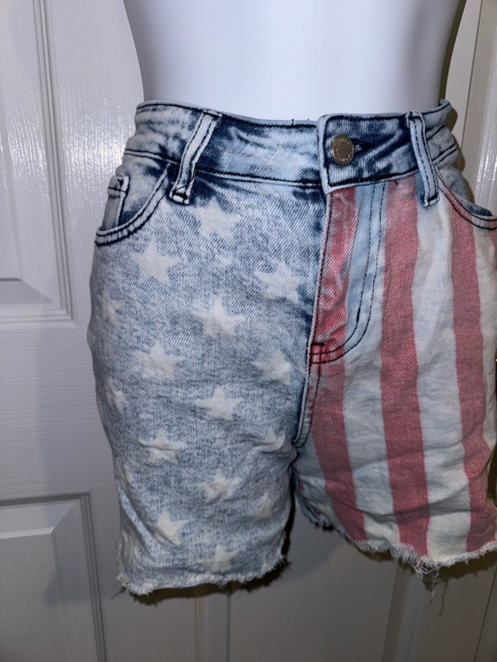 Judy Blue American Flag Print High-Waist Denim Shorts - Picture 4 of 5